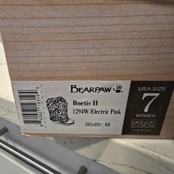 Bearpaw Boetis II Real Lamb Fur Boots Size 7 Women's Electric Pink New in Box - Picture 12 of 15
